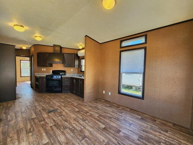 Foto del edificio - 140 Holy Temple St