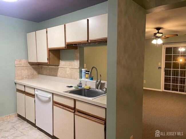 Foto del edificio - 420 Stratford Pl