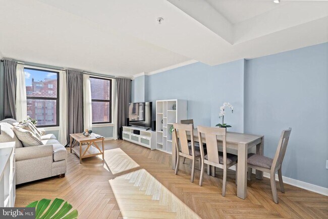 Foto del edificio - 631 D St NW