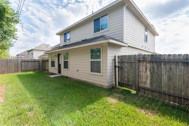 Building Photo - 12627 Rio Lindo St