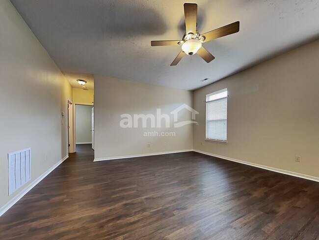 Building Photo - 10087 Sundown Ln