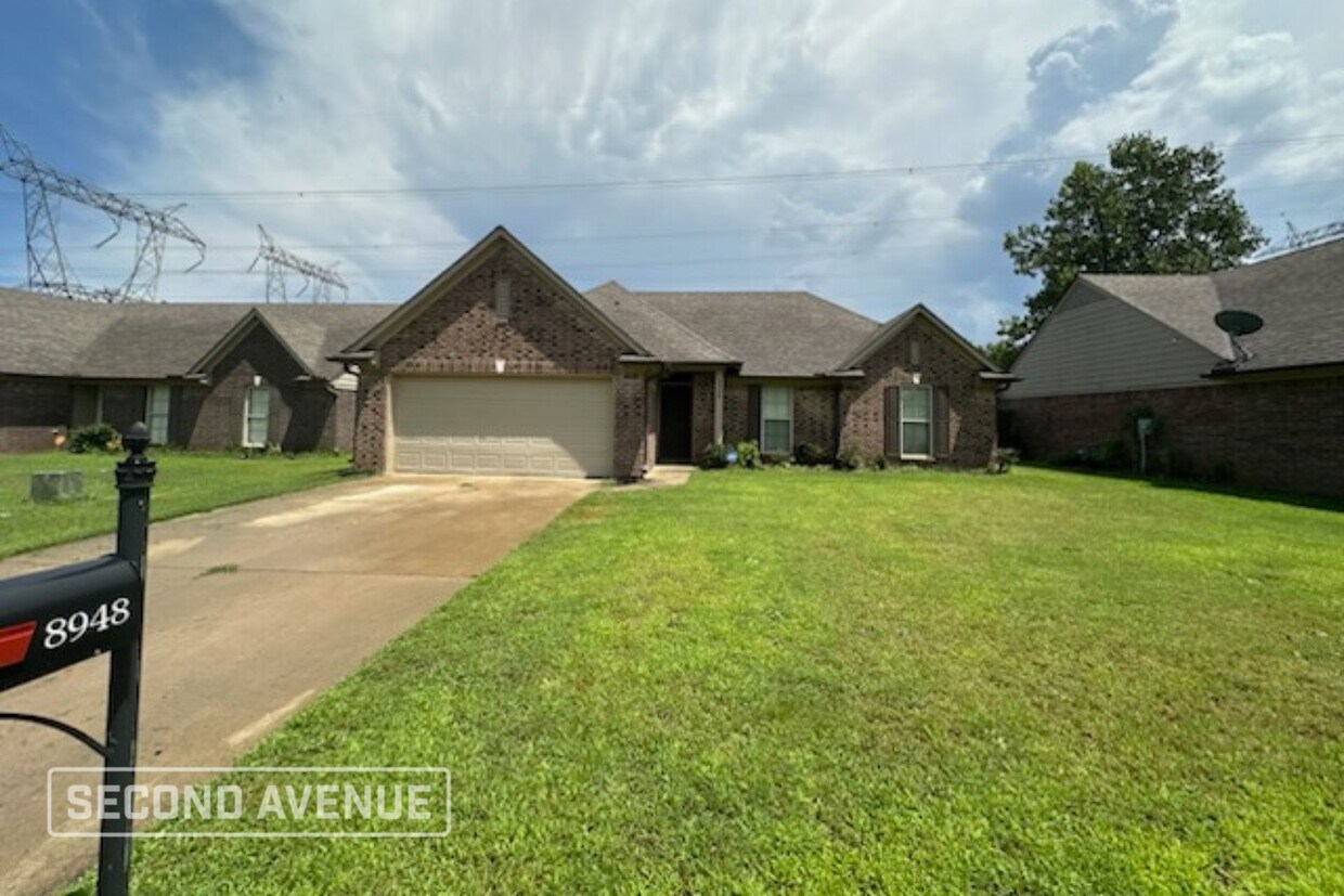 Foto principal - 8948 Smith Ranch Dr