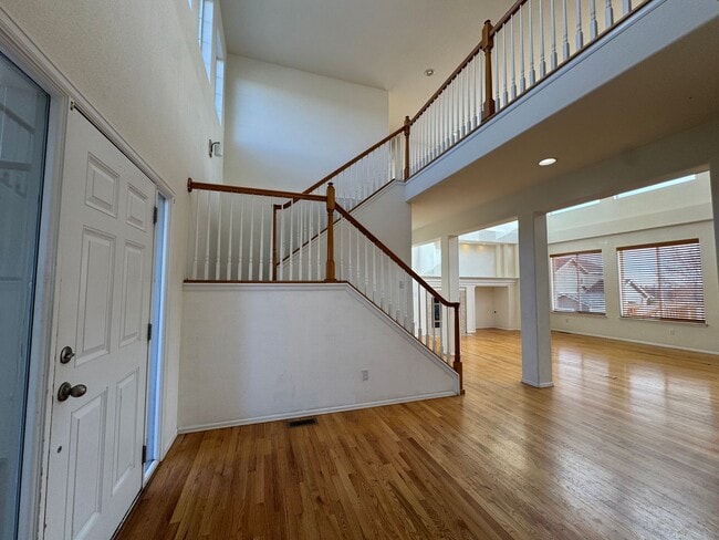 Building Photo - Whole Lotta Home in Stetson Hills!