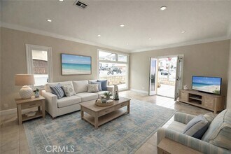 Building Photo - 4510 Seashore Dr