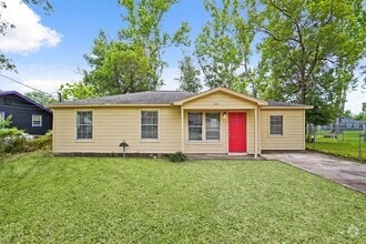 Building Photo - 8122 Homewood Ln