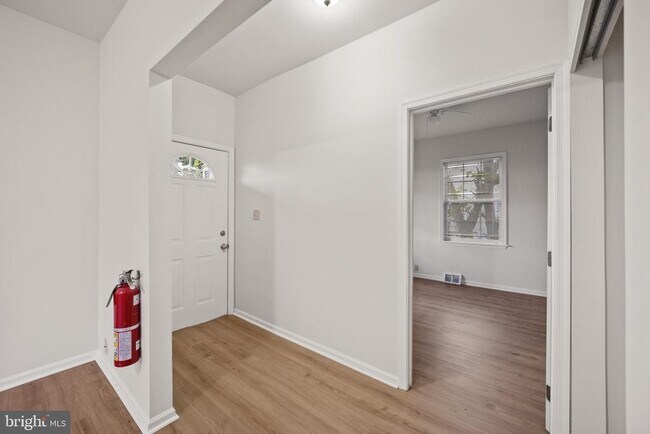 Foto del edificio - 4040 Concord Rd