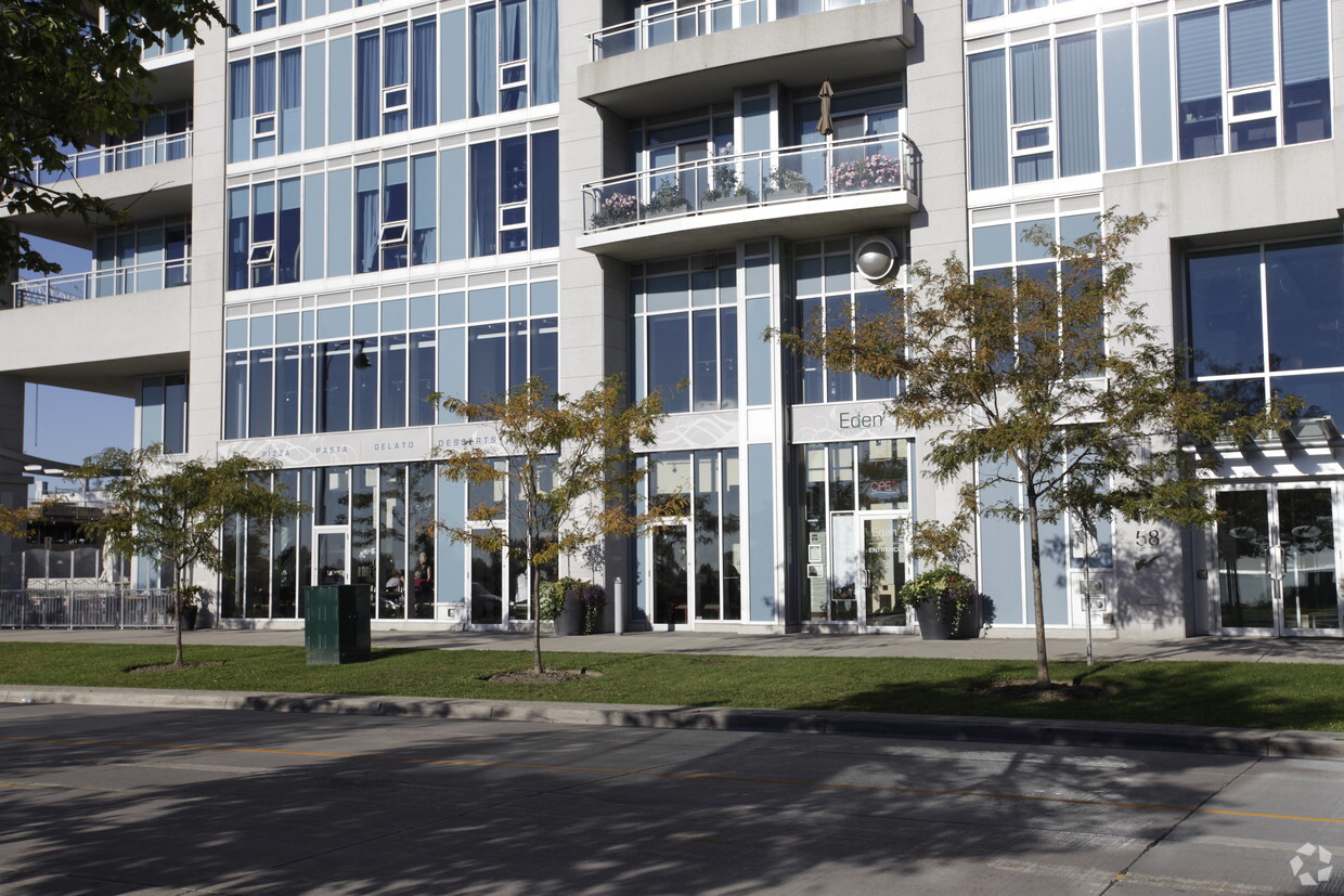Building Photo - Explore Condominium