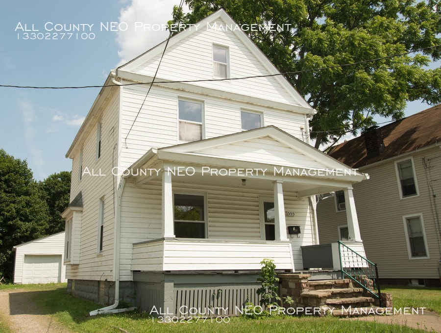 Primary Photo - 555 Elma 3 Bed, 1 bath