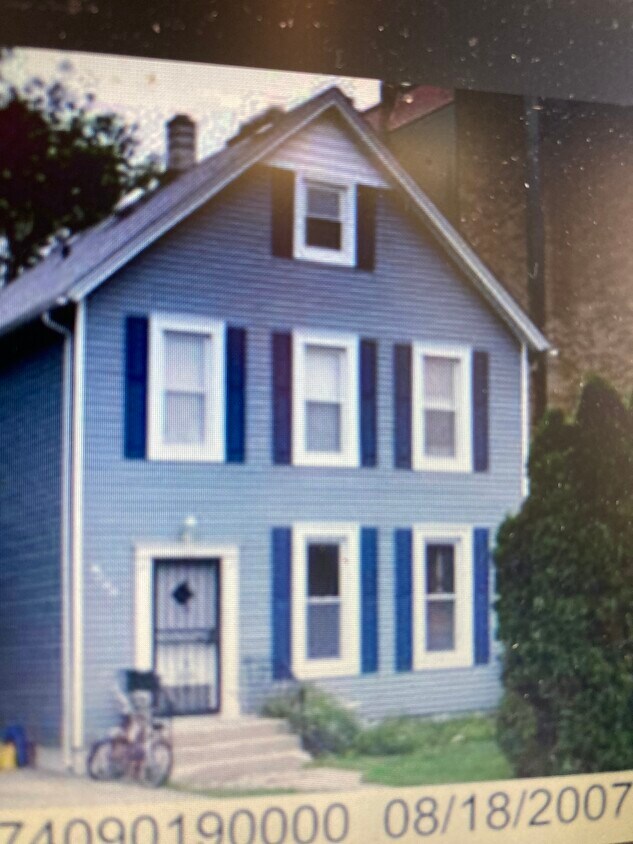 Building Photo - 1452 Jefferson St