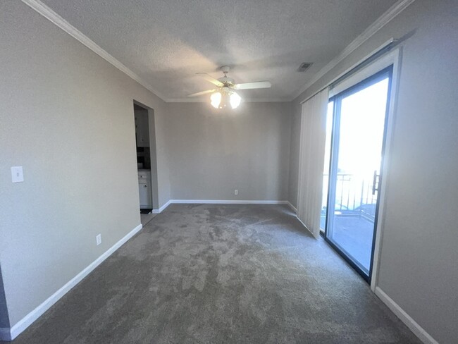 Foto del edificio - End Unit Now Leasing-Minutes from Nashvill...