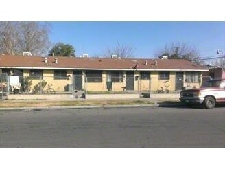 Building Photo - Fourplex