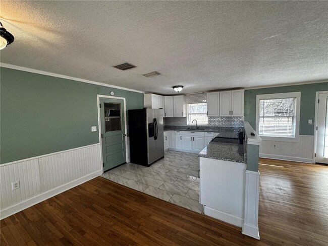 Foto del edificio - 431 Richey Rd