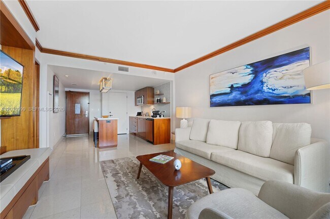 Foto del edificio - 6801 Collins Ave