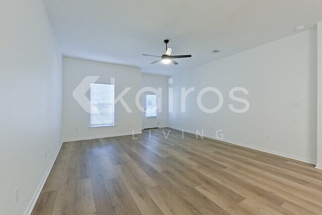 Foto del edificio - 106 Hendrix Rd