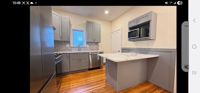 Kitchen - 96 Brayton Rd