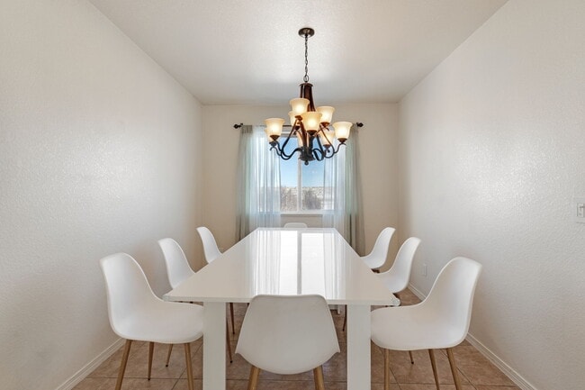 Building Photo - 6994 Ketchum Dr