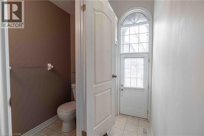 Building Photo - 7248 Triumph Ln