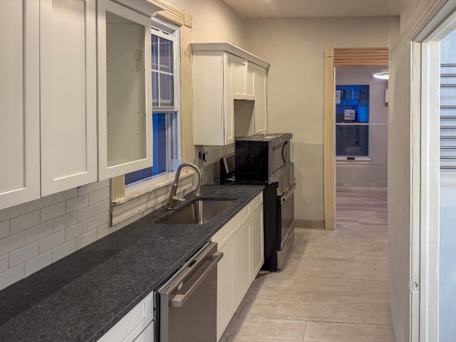 Foto del edificio - 511 Spottswood St