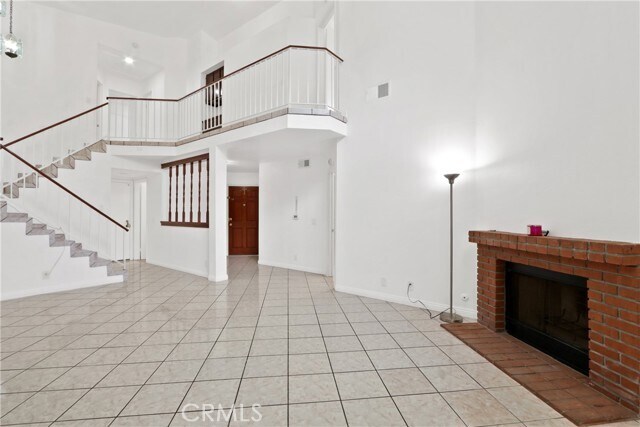 Building Photo - 5965 Stafford Ave