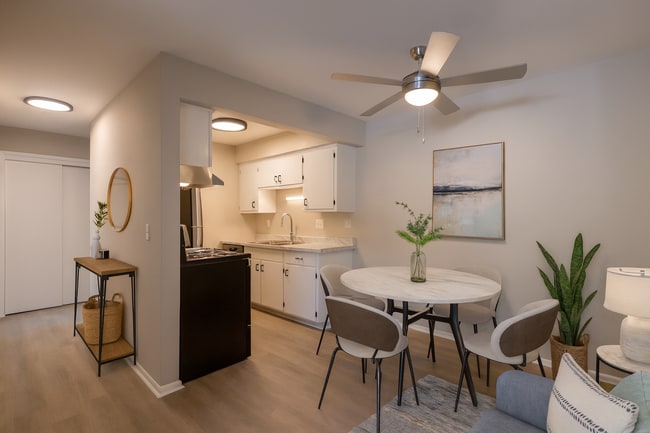 Interior Photo - Biscayne Apartments