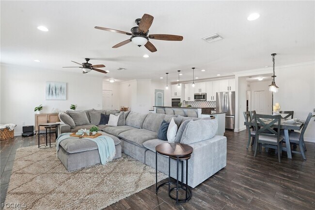 Foto del edificio - 1632 SW 13th Terrace