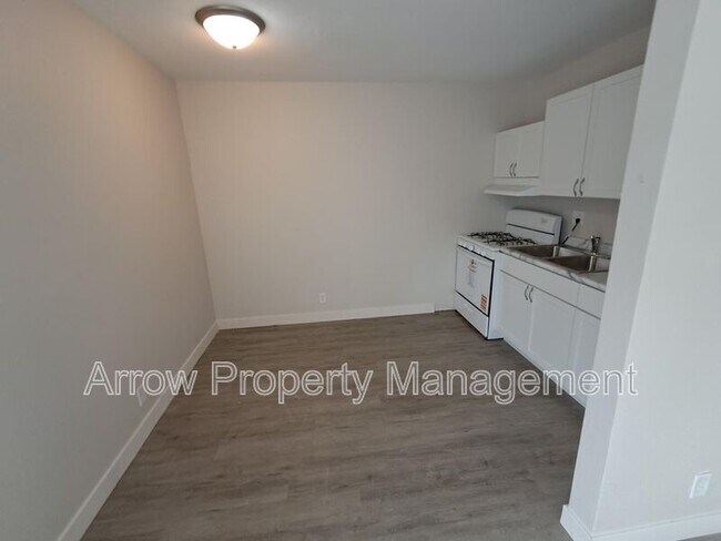 Foto del edificio - 1416 Oakland Rd NE