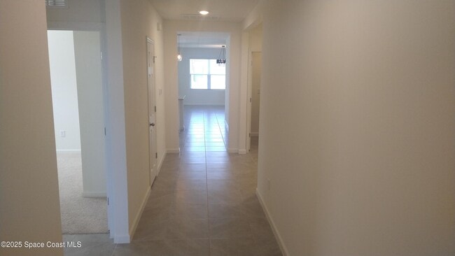 Building Photo - 7144 Topaz Dr