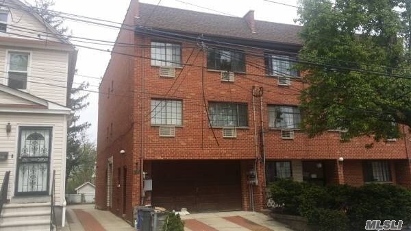 Foto principal - 85-23-85-60 60th Rd