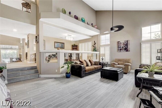 Foto del edificio - 7 Old Lake Cir