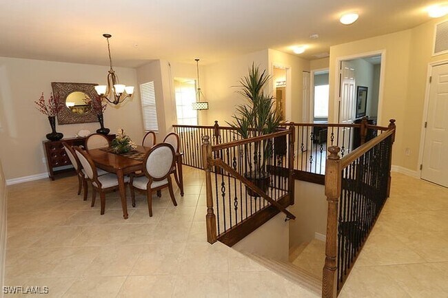 Foto del edificio - 6525 Monterey Point