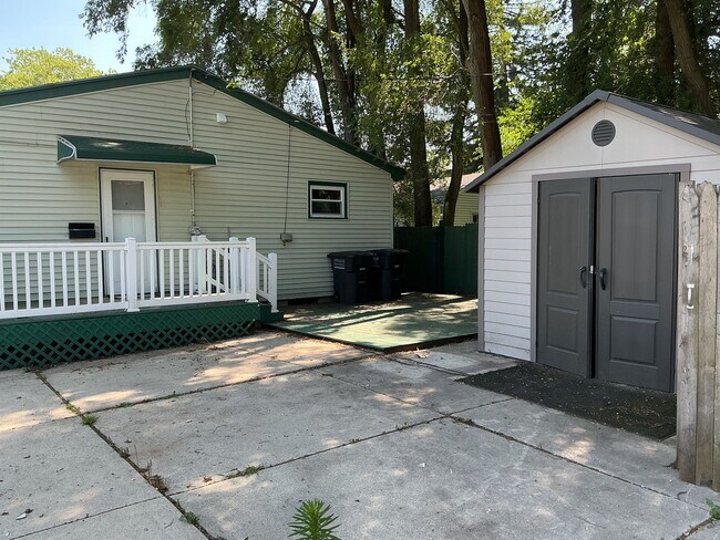 Foto del edificio - 3 Bedroom Single Family Home
