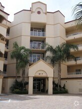 Building Photo - 817 Mystic Dr