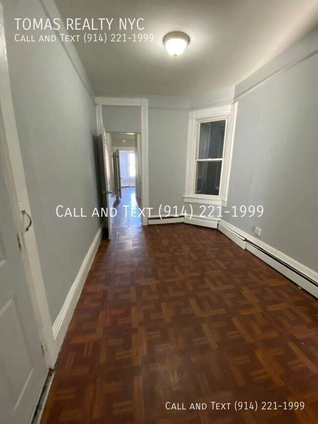 Foto del edificio - 164 Waverly St