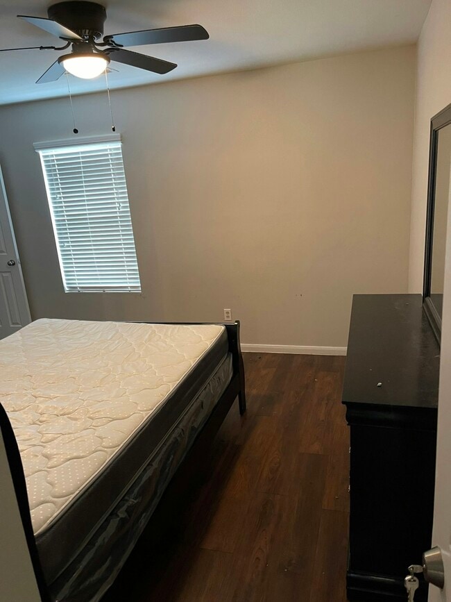 Building Photo - 12615 Ashford Meadow Dr