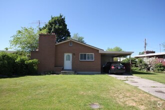 Building Photo - 440 E 850 S