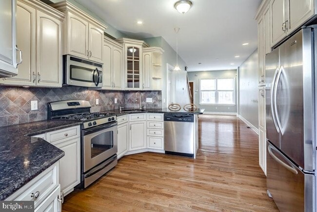 Photo - 2243 Kimball St Townhome