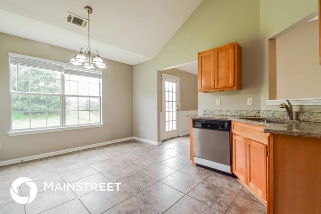 Building Photo - 1692 Deer Crossing Cir