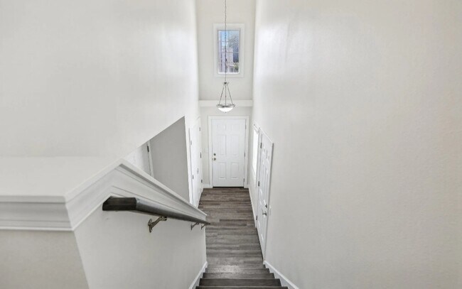 Foto del edificio - 1102 E Wright St