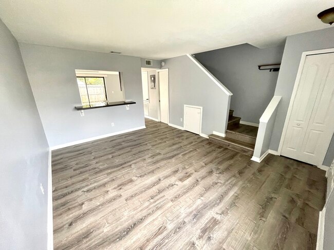 Building Photo - 12048 Tift Cir