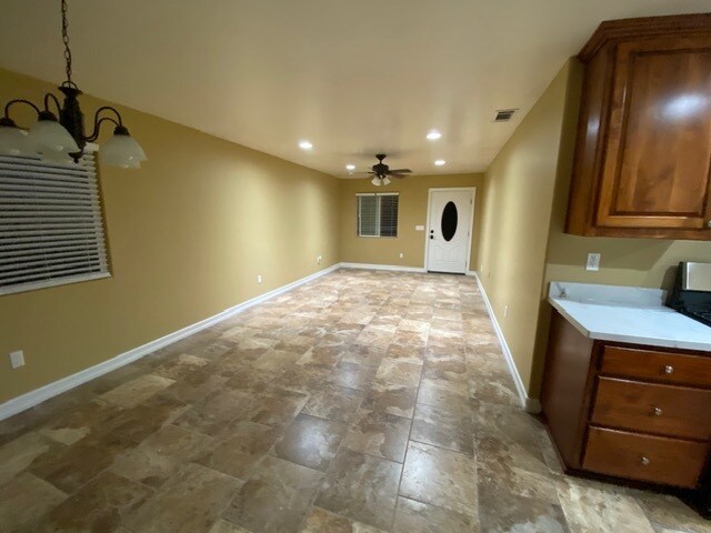 Foto del edificio - 1111 Parkview Ln