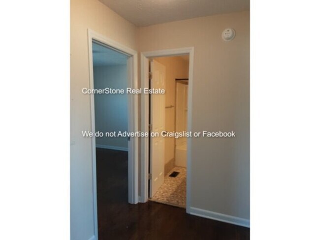Foto del edificio - 2602 Wingate Rd