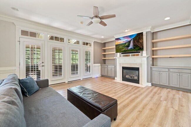 Photo - Apex Rental with Renovated Attic, Screened... House