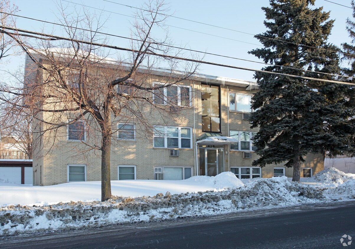 Building Photo - 435 Front Ave