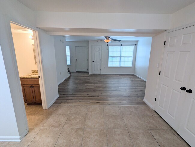 Foto del edificio - 2237 Spring Meadow Ln SE