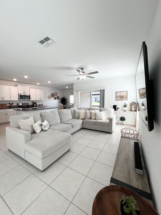 Foto del edificio - 36420 Garden Wall Way