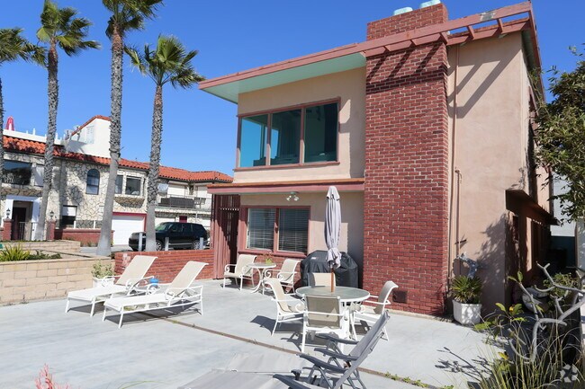 Foto del edificio - 6710 W Oceanfront