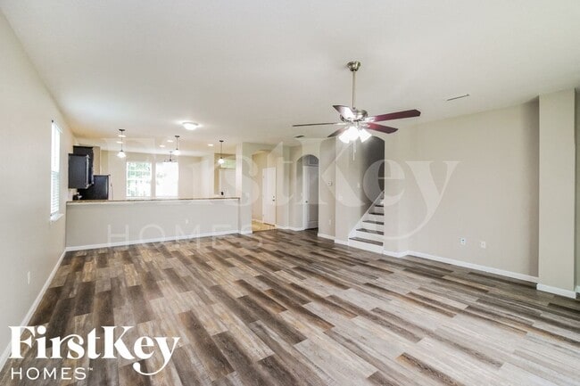 Foto del edificio - 3310 Hidden Meadows Ct
