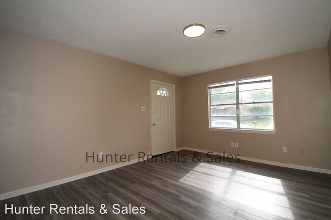 Building Photo - 4 br, 2 bath House - 1305 Santa Rosa Dr