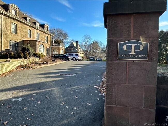 Foto del edificio - 651 Prospect St