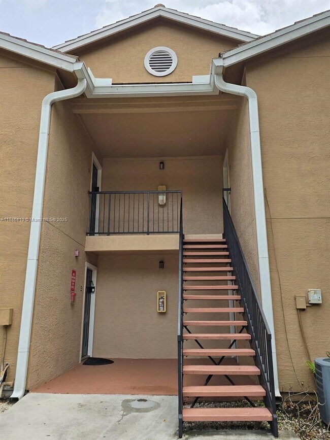 Foto del edificio - 10681 SW 156th Pl